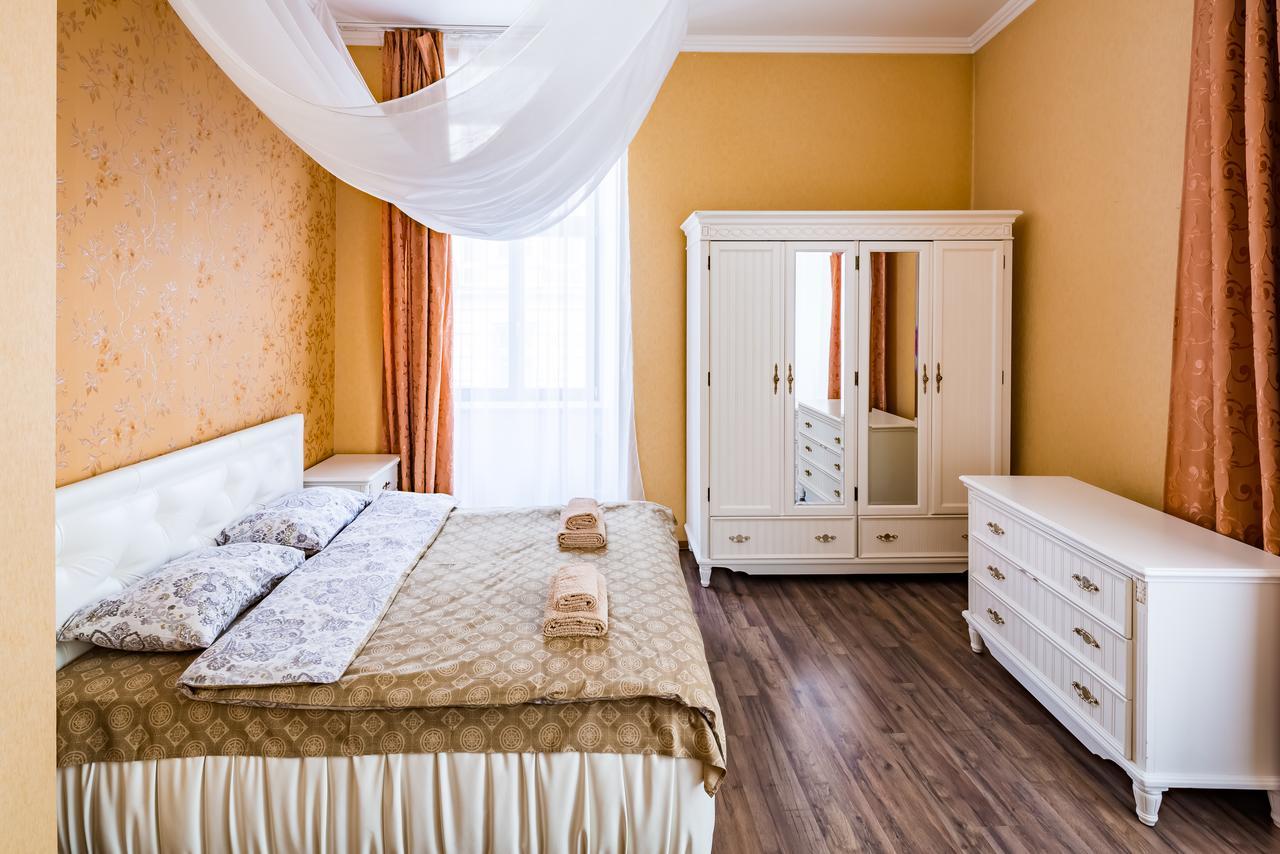 2 Virmens'Ka Apartment ลวีฟ ภายนอก รูปภาพ