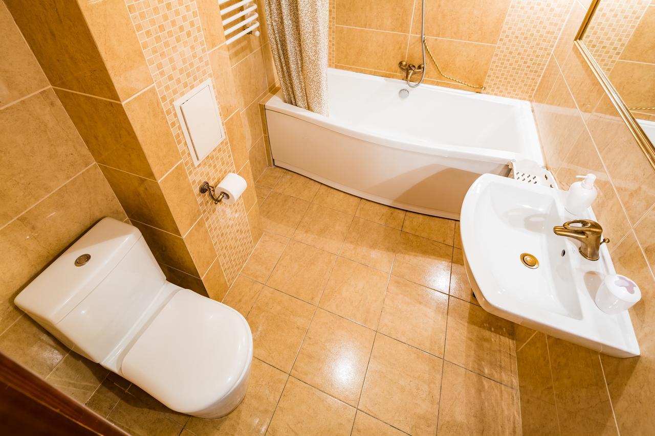 2 Virmens'Ka Apartment ลวีฟ ภายนอก รูปภาพ